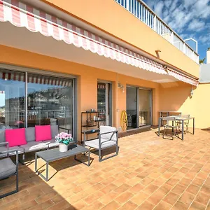 lalicante-proche-gare-terrasse-vue-mer.fr-provencehotel.com/